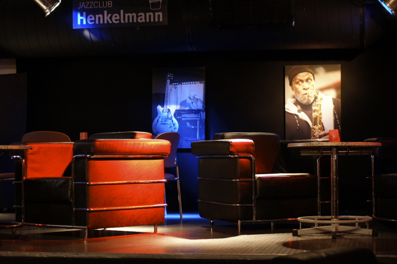 Henkelmann Bühne